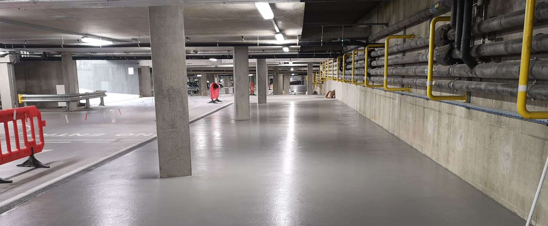 Resin flooring preparation and finish